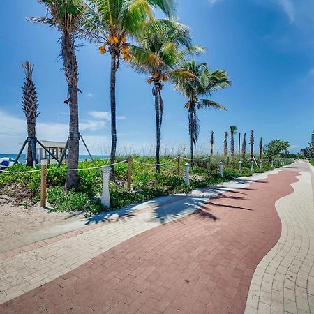 Castle Beach Suites By Vacation Media Miami Beach Dış mekan fotoğraf