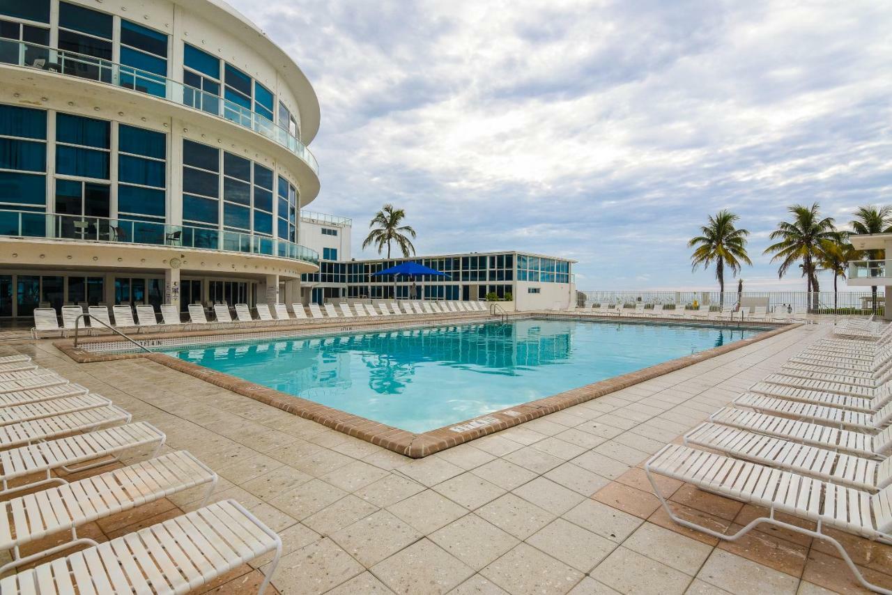 Castle Beach Suites By Vacation Media Miami Beach Dış mekan fotoğraf
