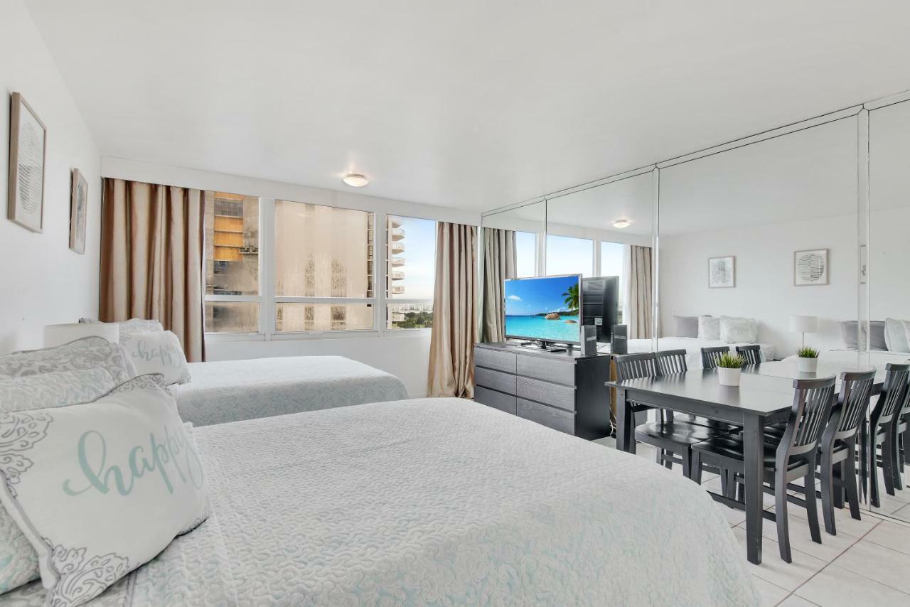 Castle Beach Suites By Vacation Media Miami Beach Dış mekan fotoğraf
